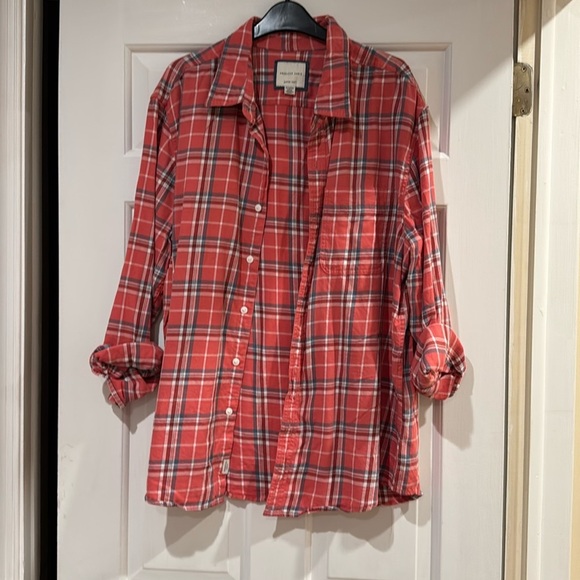 American Eagle Plaid Button Down - Picture 1 of 7